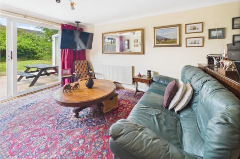 CAM05068G0-PR0025...