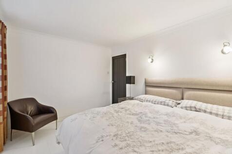 Bed 1 (2)