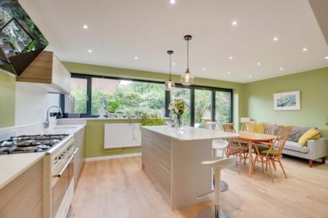 Open Plan Living Kitchen Dining Room