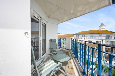 Collingwood Court...