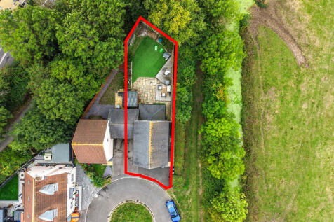 Photo 32