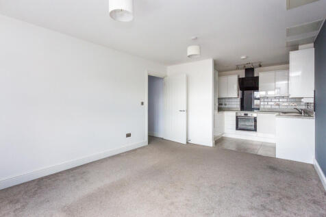 Lounge/Dining/Kit...