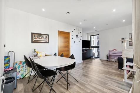 Frontroom