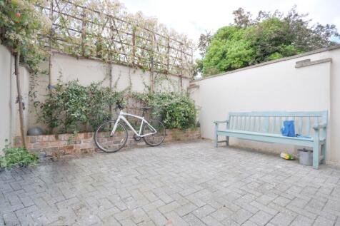 Property Image 9