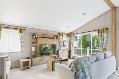 Cam02173g0 Pr0276 Still036