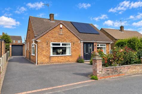 Newark, NG24 - property photo