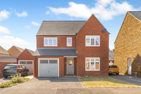 8 Selby Close, Banbury-1.jpg