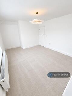 Tyldesley Old Road, Manchester, M46 photo 3