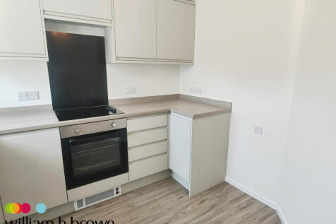 Firtree Close, BURY ST. EDMUNDS photo 5