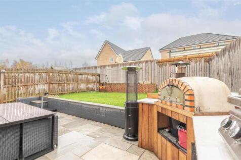 08 - 6 Millers Grove S75 1FW.jpg