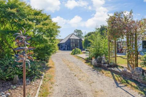 External Lifestyle Photograph