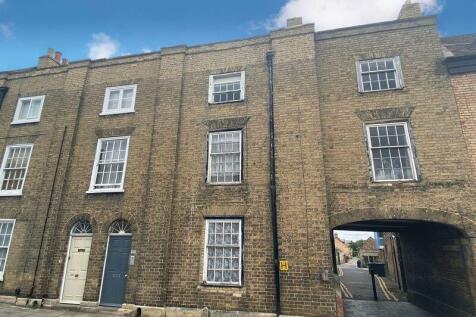 High Street, Huntingdon photo 3