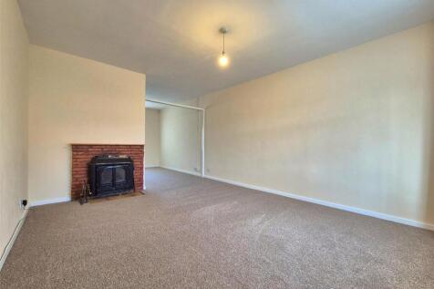 Spacious Lounge
