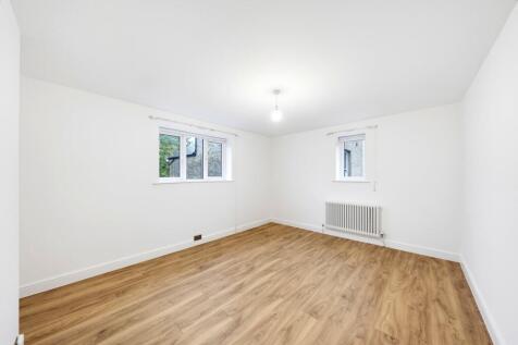 Gordon Road, Kingston upon Thames, KT2 photo 4