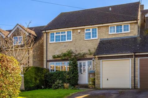 27 High Street 2223-1V2.jpg