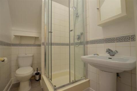 Hermon Hill, Wanstead, E11 photo 4