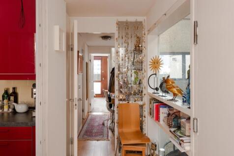 184 Andrewes House-15.jpg