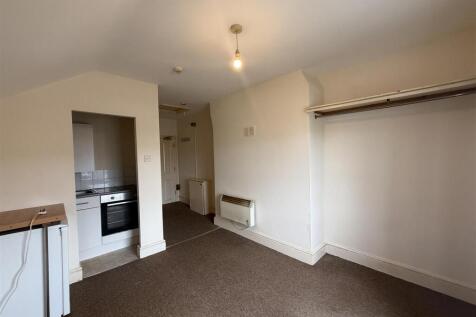 Studio Room