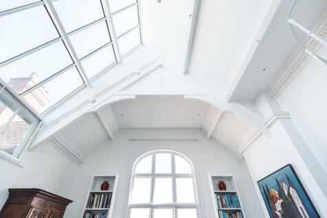 00-clapham-common-south-side-o (25).jpg