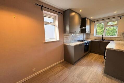 Aireville Terrace, Burley in Wharfedale, Ilkley, West Yorkshire, LS29 photo 5