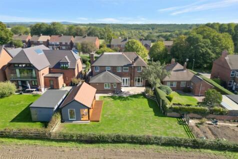 9 Ravenstone Road, Heather