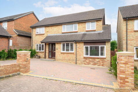 Leatherhead, KT22 - property photo