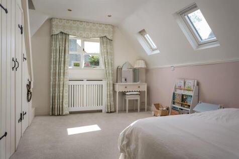 46 - Church Cottage - GL7 5HX - Web.jpg