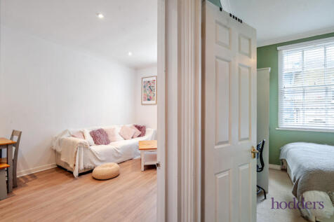 86cb0e4f-3698-4a2...