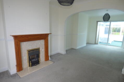 The Broadway, Dudley photo 4