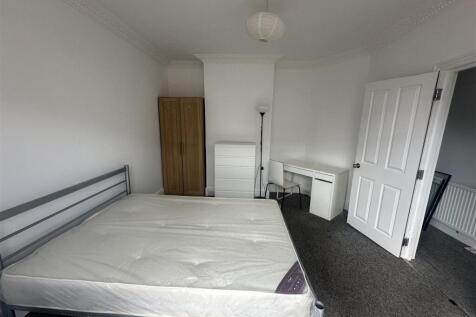 Portswood Road, Southampton photo 2