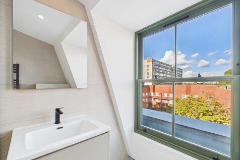 Old Kent Road , Southwark  photo 4