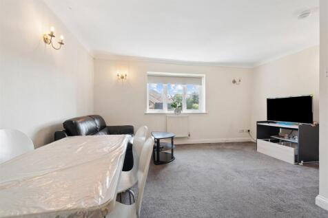 12 Mountcombe House SW19 reception 1.jpg