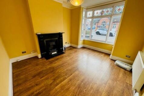 living room 7.jpg