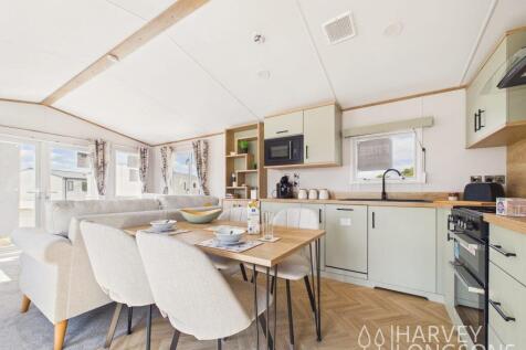 Carnaby Regis Open Plan Kitchen Dining Alberta Hol