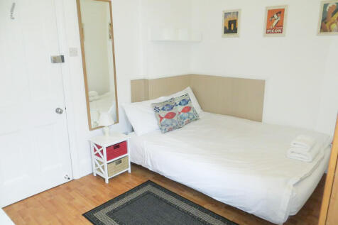 Studio to rent