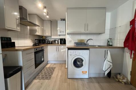 Bedsit 9, 48 Elm Street, Peterborough, PE2 photo 2