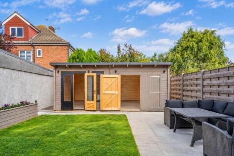 Outbuilding