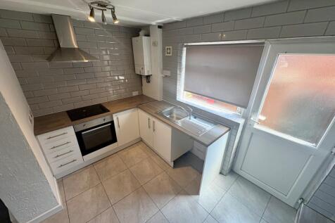 Tredgold Street, Horwich, Bolton, Lancashire, BL6 photo 3