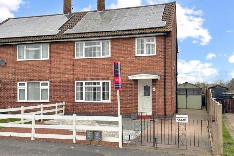 Front Aspect With Gated Driveway 275