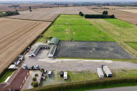Smallholding/Equestrian Facility - For Sale