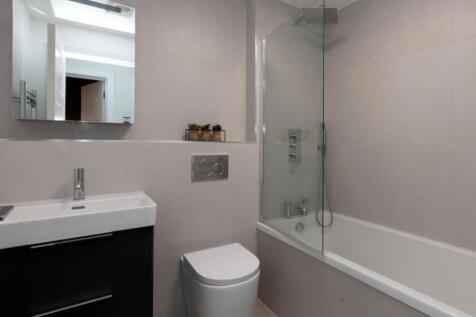 Flat 5 Pictures (4).jpg
