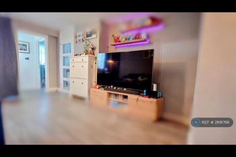 Stuart Drive, Hitchin, SG4 photo 4