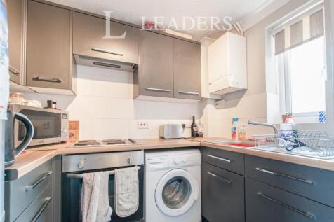 Haselmere Close, Bury St. Edmunds, IP32 photo 4