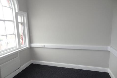 Office to rent Image 3
