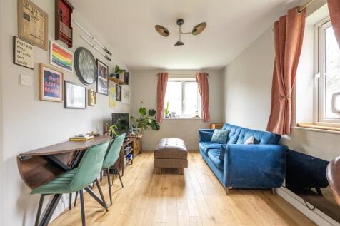 Beaufort Close, E4
