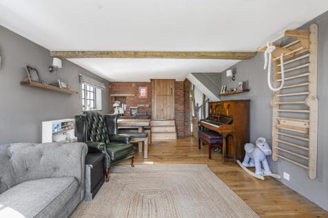 Kitchen/Family Room
