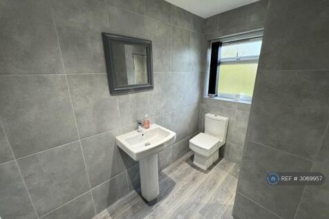 Higher Coach Road, Baildon, Shipley, BD17 photo 5
