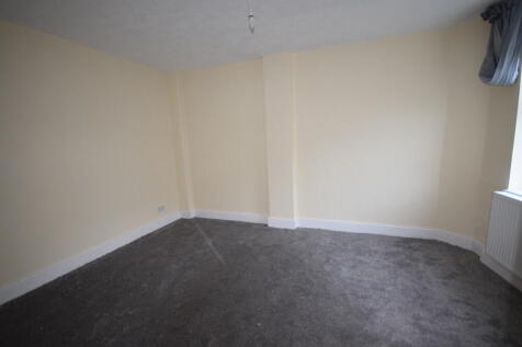 Kingston road, SW20: 1 bed 1 rec 1 bath unfurn photo 3