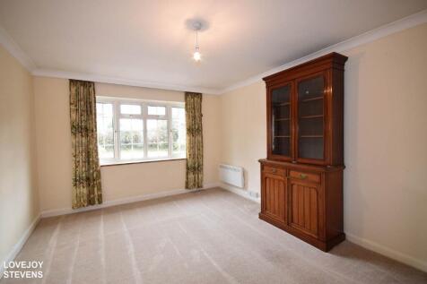 Enborne Road, Newbury, RG14 photo 5