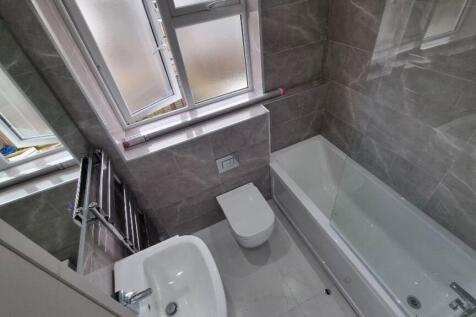 Brookdene, Haydon Wick photo 5